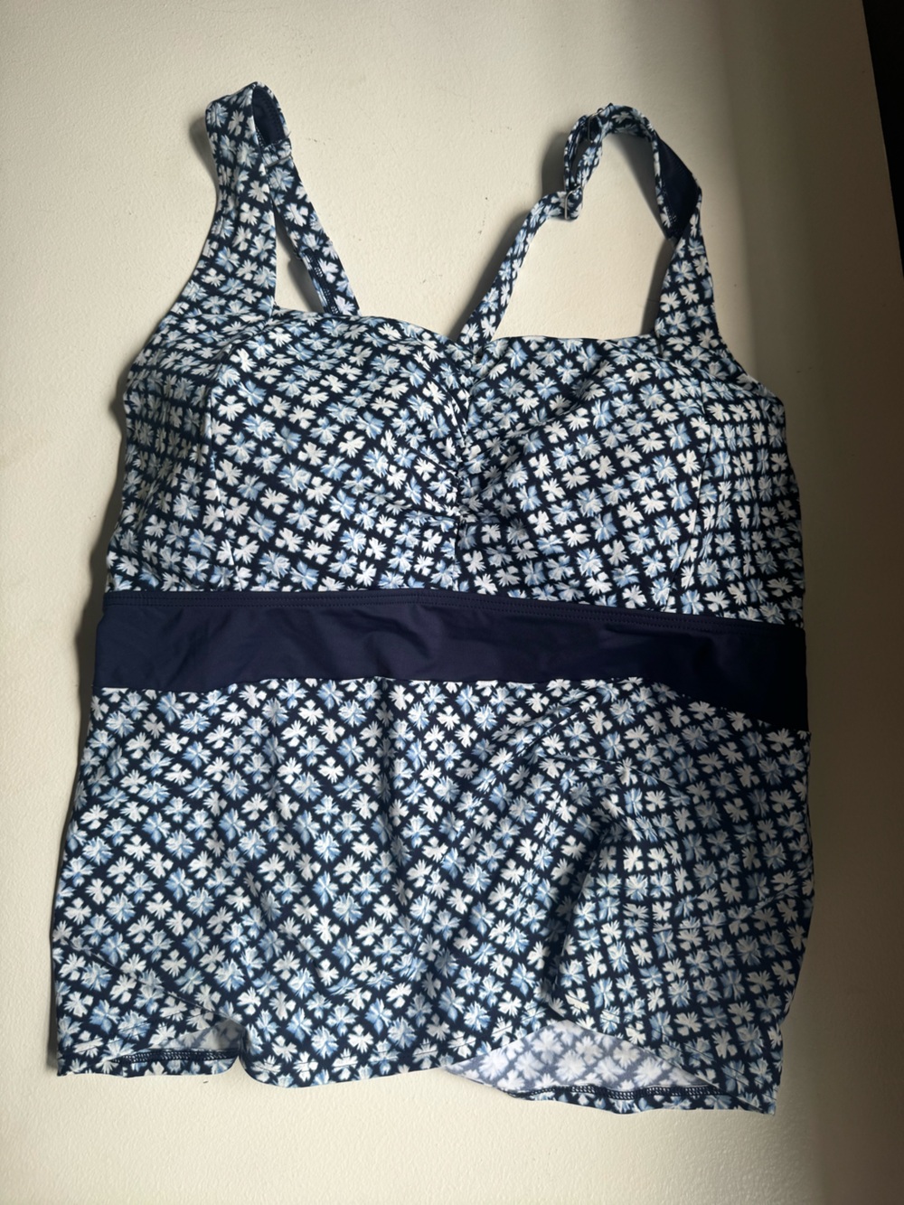 Lands End Tankini Underwire Top size 20W  (Lot of 6) - Picture 5 of 8
